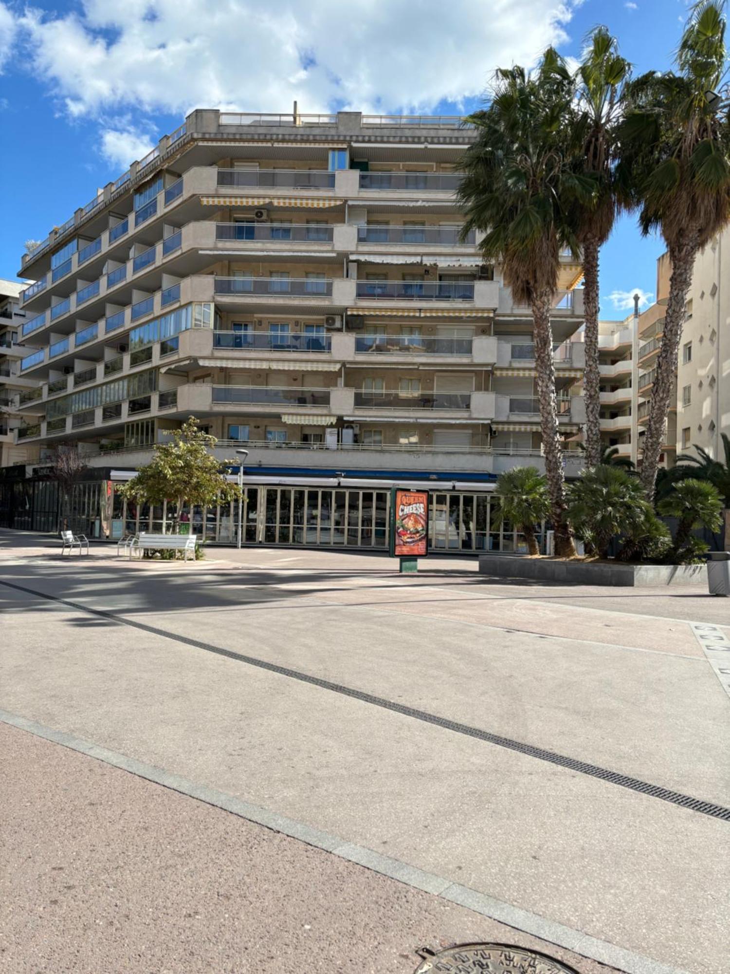 Apartamentos Amatista Salou Extérieur photo